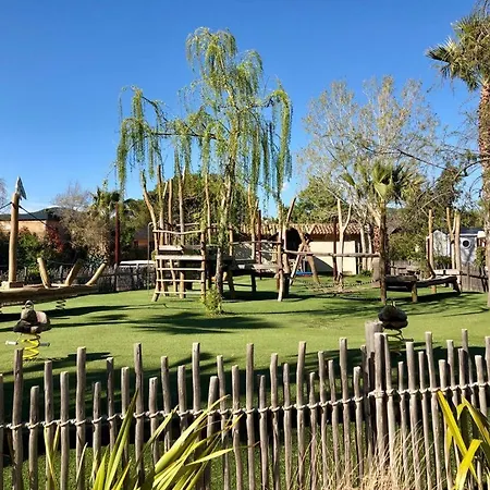 Beach Bungalow Prairies De La Mer Vakantiehuis *